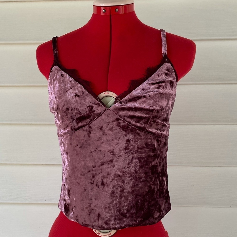 Forever 21 Velvet Lace Cami Top Sz L
